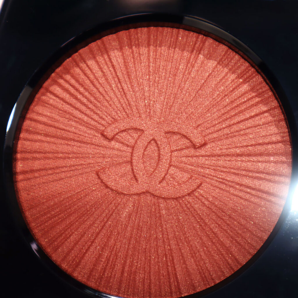 CHANEL BLUSH LUMIÈRE SPRING SUMMER 2022 COLLECTION LIMITED EDITION Brun Roussi Photo Of Joy Style Trends Media